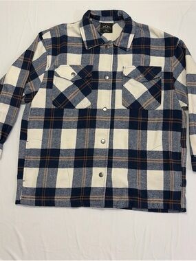 HFX Navy and Cream Plaid Snap-Front Shacket